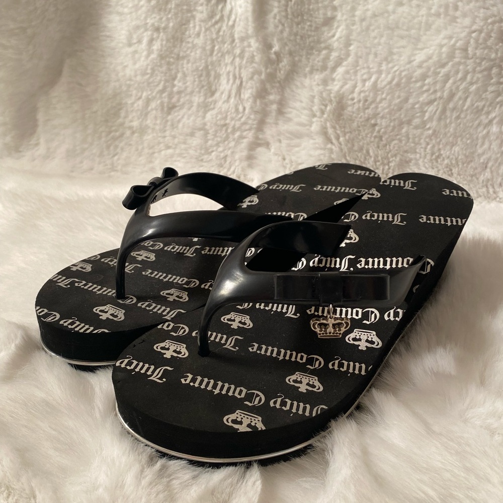 Juicy Couture Wedge Flip Flops - Size 9